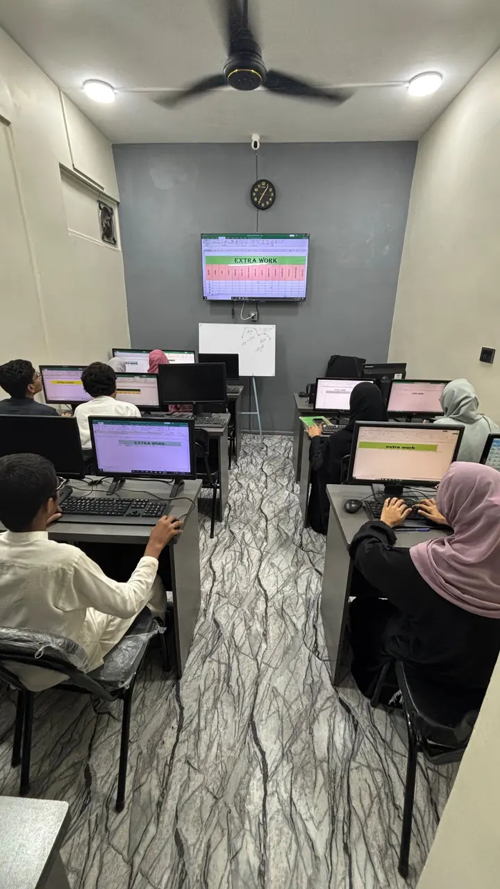 OzoneAcad Computer Lab