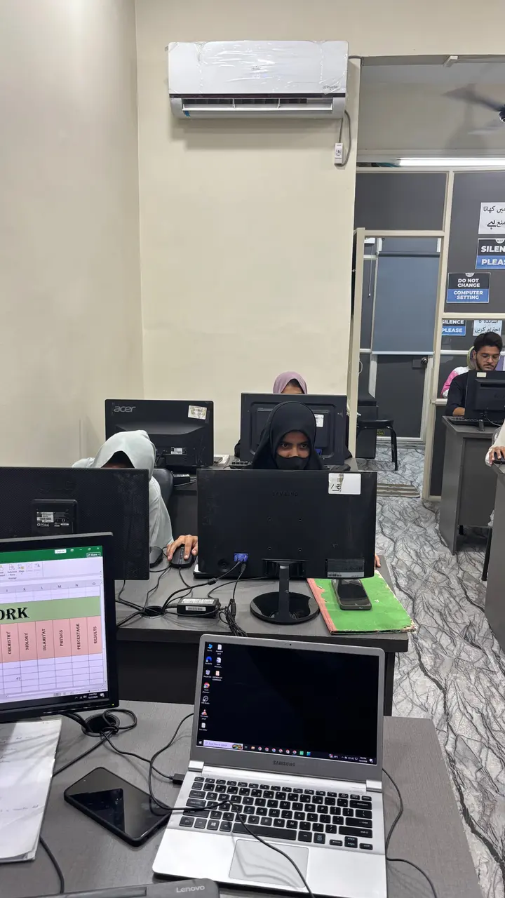 OzoneAcad Computer Lab